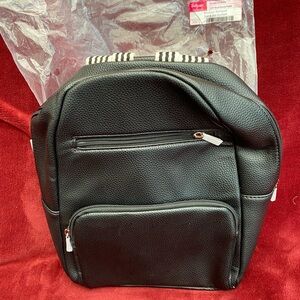 Black Pebbled My 31 Backpack